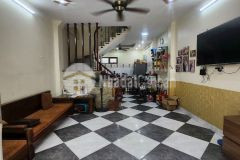 Bán nhà vạn phúc, hà đông. diện tích 35m2 x 5 tầng. hàng xóm kđt văn khê. giá 4,25 tỷ.