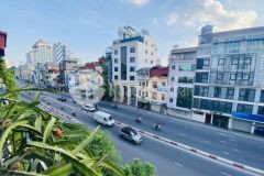 Bán nhà phố ghi tàm, tây hồ, ô tô đỗ cửa, dòng tiền 100trtháng, 17.x tỷ