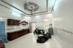 Cho thuê nhà trệt 2 lầu mặt tiền kinh doanh kdc hưng phú giá 17.5 triệu