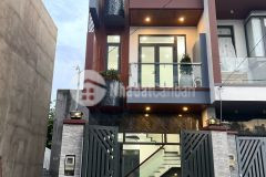 Nhà 1 trệt 2 lầu, 4pn 3wc, khu dân cư hiện hữu, xe hơi đỗ trong nhà 230 lò lu, trường thạnh, q9 54m²