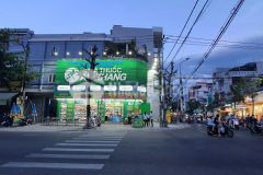 Giỏ hàng mới 2 mặt bằng ngang 9m hợp kd tự do, showroom, ăn uống vị trí ngã 3 đắc địa núi thành