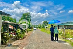 Đất tây ninh mặt tiền đường nhựa 5x32 full thổ 3xx gần ủy ban, công an xã, cả trường học và chợ ạ