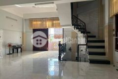 Bán nhà măt tiên hxt, quân binh tân, nha goc 5 tâng hoan công đu.