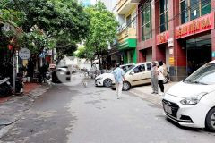 Bán nhà yên phúc hà đông, kinh doanh sầm uất, phân lô, vỉa hè, đường ô tô, nhà đẹp ở ngay.