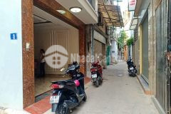 Thuỵ khuê lô góc ngõ rộng ở ngay 47m 3 tầng 5 tỷ