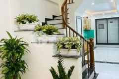 Nhà đẹp bay nhanh phố cự lộc 50m4tầng3.55tỷ, ô tô, kinh doanh, gần phố.