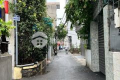 Nhà phố thượng thanh ngõ thông tứ tung, thoáng sáng, nhà đẹp ở ngay, chủ cần bán gấp.