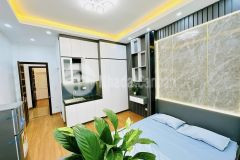 Bán nhà cầu giấy 50m 5t kinh doanh 8 phòng kép kín phun nôi thất