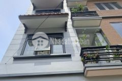 Chỉ hơn 2 tỷ sở hữu căn nhà mới, đẹp, 4 tầng chân cầu đông trù, đông anh, ngõ thông, ô tô đỗ cửa.