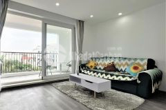 Bán nhà tô ngọc vân 10 bước chân ra hồ tây 65mx 8 tầng mt 5m lô góc 11pn