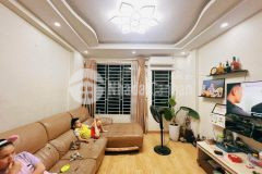 Bán gấp nhà trung kính, cầu giấy, nhà đẹp 2 thoáng, gần phố, trước nhà rộng 0569766799