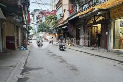 Bán nhà mặt phố mạc thị bưởi quận hai bà trưng,kinh doanh sầm uất. 40m2 x 4t giá 7.5 tỷ