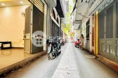 Bán nhà ngõ 15 ngọc hồi, 55m2 3 tầng kinh doanh hơn 4 tỷ.