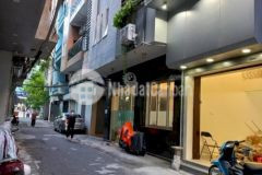 Bán tòa căn hộ đường láng giá 10 tỷ, 60mx6t, doanh thu 50tr, thang máy