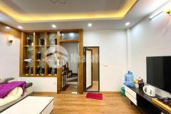 Bán nhà võng thị, tây hồ. gần phố, gần trường học các cấp, đường ô tô. 46m2, 9 tỷ