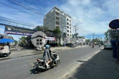 Bán nhà mt 258 dương quảng hàm, p.5, gv 4 x 27, giá 15,5 tỷ