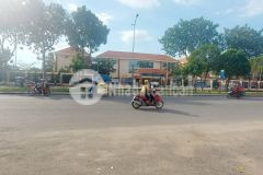 Bán nhà mặt tiền chợ bình thành bình tân 6 lầu dt 4.8 x 17m 11.5 tỷ