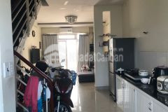 Bán nhà 2 lầu đường 32 linh đông, dt 52 m2, giá 4.2 tỷ