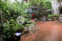 Rẻ bán biệt thự 220m2, đống đa,gần đh ngoại thương70 triệum2,sđcc, ở sướng,chia 6 lô hợp lý.