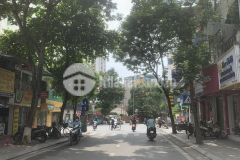 Bán nhà đội cấn ba đình 30m2 mặt ngõ kinh doanh 4 tỷ4