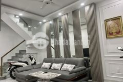 Bán nhà 2 mặt thoáng trần hưng đạo, quận 1, 40m2, full nội thất, chỉ 8 tỷ hơn