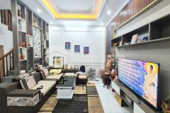 Bán nhà minh khai dt40m2 x5t,nhà đẹp,mới,ở luôn,giá 3,5 tỷ 0944523668