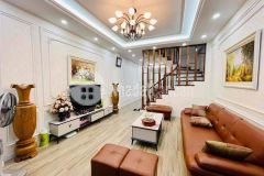 Bán nhà phố tôn đức thắng 32mmt3.5m, ba bước ra phố, ngõ 3 gác tránh chỉ 3 tỷ.