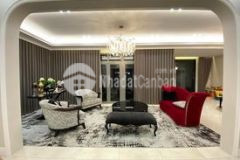 Bán nhà phố trung kính, vị trí đẹp, sát phố, 2 thoáng, mt to, ô tô tránh, kinh doanh đỉnh.