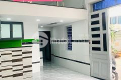 Nhà quốc lộ 13 2tầng hẻm 5m xe hơi ngủ trong nhà giá chỉ 2.25 tỷ