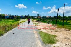 Hơn 300m2 đất bhk ngay đường nhựa đang mở rộng ra 7m sát dt605 giá 429tr