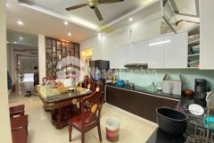 Cần tiền b á n gấp nhà 4t x 30m tân mai hoàng mai hà nội giá 2 tỷ 39