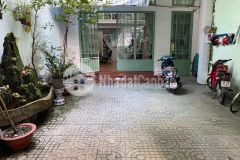 Nhà hẻm xe hơi, 123m2, 3 lầu, bình thạnh, giá 15 tỷ.