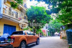 Bán nhà 5 tầng huyện ủy thanh trì, phân lô, ô tô tránh vỉa hè hơn 6 tỷ