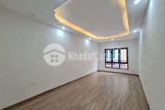 Chính chủ cần bán nhà thạch cầu,long biên,5 tầng mới giá chỉ 3 tỷ