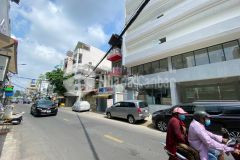 Bán tòa nhà mặt tiền phan văn trị,p.2,q.5. dt15x20m cn303m2. hầm 8 tầng.giá bán 170 tỷ