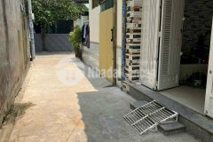 Gia đình tôi chuyển về quê sinh sống nên cần bán lại căn nhà hẻm vườn lài tân phú.