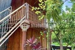 Bán nhà vườn sẵn khuôn viên nhà sàn tại, lạc sơn, hòa bình. 1732m2, giá chỉ 4 tỷ.