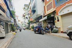 Khu bàu cát tân bình hẻm 6m 70m2 3 không giá 6.x tỷ.