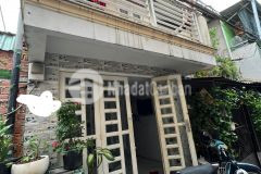 Bán nhà trường chinh tân phú giáp tân bình 40m2 2tầng dòng tiền 5trtháng,giá 2.7 tỷ tl nhiều.
