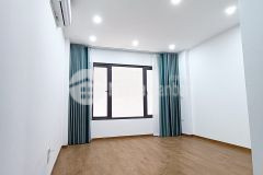 Hothơn 10m ra ô tô, ngõ thông, 2 thoáng ở luôn, bán nhà thái hà