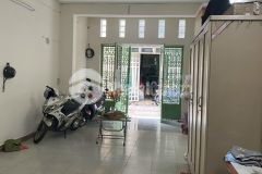 Hẻm bê tông ô tô vào, đi từ âu cơ rất đẹp. sổ hồng hoàn công đầy đủ, cất két