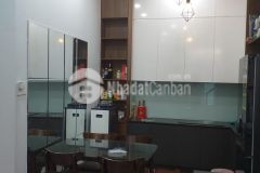 Nhà đẹp ngang 5m sát mặt tiền