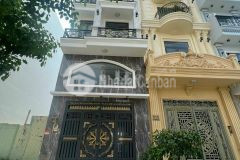 Nhà thạnh lộc 13 mới xây 4,7x14 lững 2 lầu 4pn sân thượng