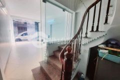 Gara ô tô, lô góc, kinh doanh, quận hoàng mai dt 35m2 x 6 tầng giá 4.9 tỷ