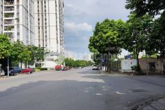 Nhà 5 tầng quá đẹp,chu huy mân, ô tô tránh, mặt tiền 5m sân vỉa hè kinh doanh chỉ 10t