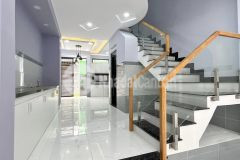 Ngon bổ rẻ nhà đẹp ở liền 6x5.5m 2 tầng chỉ nhỉn 3 tỷ.