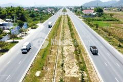 Cần bán 1 hecta đất mặt tiền đường võ nguyễn giáp nha trang