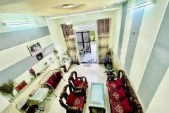Bán nhà khu vip quận 3, nhỉnh 6 tỷ.