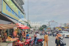 Chủ ngộp bán gấp mt nguyễn xí, bình thạnh 158m2 chỉ 100trm2