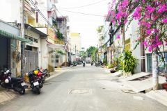 Bán nhà đường phạm đăng giảng, bình tân, 7x13.5m, 3 tầng, hẻm nhựa 6m, giá rẻ